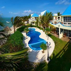 Casa Cenote Bed and breakfast